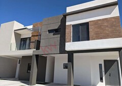 casa completamente nueva en venta