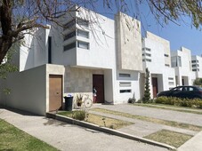 casa en renta en villa verde con terreno excédete