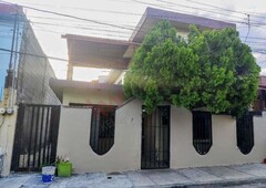 Casa en venta 2 plantas - Planta alta independiente para rentar- Oportunidad de inversión en Guadalupe - a 10mins Soriana las Quintas.