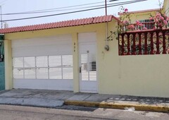 Casa en Venta en Calle 4,Col. 21 de Abril, Veracruz. GVC-0429