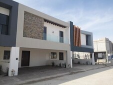 Casa en Venta en Las Quintas