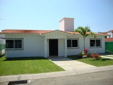 Casa en Venta en Lomas de Cocoyoc. Atlatlahucan, Morelos