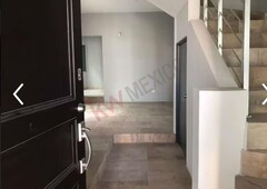 Casa en Venta Zona Sur Privada Pedregal La Silla