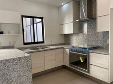 casa nueva en venta zona real en zapopan
