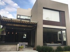 Casa Venta o Renta en Cumbres de Santa Fe 4 Recamaras