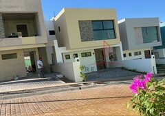 Casas Venta Colinas del Rey Plus 2,700,000 Eduric RG1