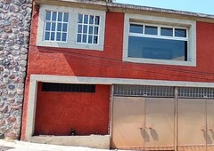 Lomas de Reforma, Miguel Hidalgo. Se vende casa sola para remodelar.