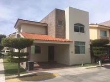 preciosa casa en fracc exclusivo zapopan jalisco. remate bancario