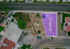 Terreno en venta en Bugambilias, Zapopan, Jalisco