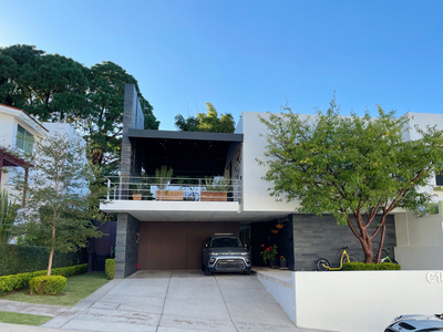 Residencia inteligente en venta Diana Natura Pinar de La Venta, Zapopan, Jalisco EN VENTA $10,900,000