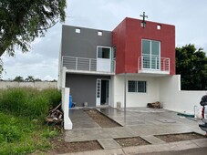 casa en venta en fraccionamiento campo sur, tlajomulco de zúñiga, jalisco