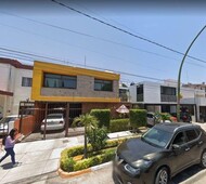 VENDO CASA EN CHAPALITA