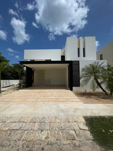 Casa (36) En Venta O Renta En Privada Oasis, Yucatán Country