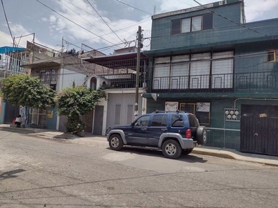 Casa en venta Calle El Capiro, Benito Juárez, Nezahualcóyotl, Estado De México, México