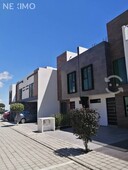 casa en venta en cumbres residencial , trabajas en