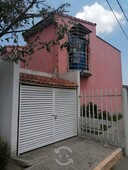 casa sobre avenida en los encinos zumpango dos