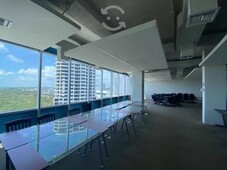 oficina de 980 m2 en plaza azuna piso 12 cancún