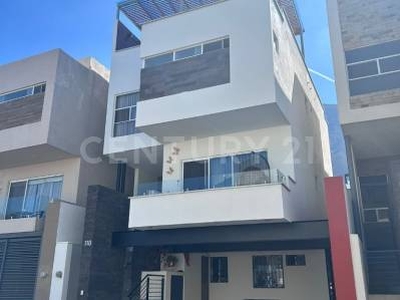 CASA EN VENTA EN COL. CUMBRES ELITE PREMIER