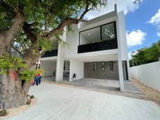 casa en venta en mérida, chuburna de hidalgo santorini lll, entrega inmediata.