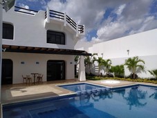 Venta Casa Estilo Mediterráneo al Norte de Mérida