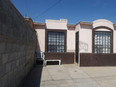 Casa en Venta en Hacienda de las Torres Universidad Juárez, Chihuahua