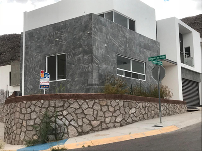 Casa en Venta en Rinconada de La Sierra I, II, III, IV y V Chihuahua, Chihuahua