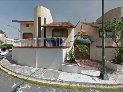 Casas en venta - 110m2 - 4 recámaras - Paseos de Taxqueña - $3,710,000