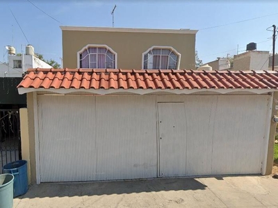 Casas en venta - 117m2 - 3 recámaras - Guadalajara - $1,155,000