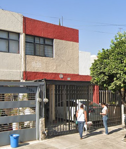 Casas en venta - 123m2 - 4 recámaras - Ladron De Guevara - $1,858,000