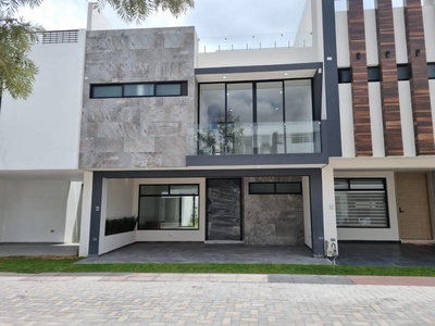 Casas en venta - 128m2 - 3 recámaras - Emiliano Zapata - $3,690,000