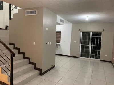 Casas en venta - 135m2 - 3 recámaras - Chihuahua - $1,490,000