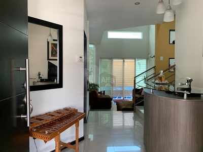 Casa sola en venta en Cumbres Santa Clara, Monterrey, Nuevo León