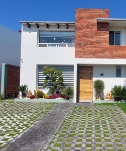 Casas en venta - 234m2 - 3 recámaras - Calimaya - $3,200,000