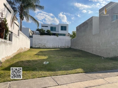 Terreno en Puerta del Bosque en Venta Zona Andares de Lujo Zapopan