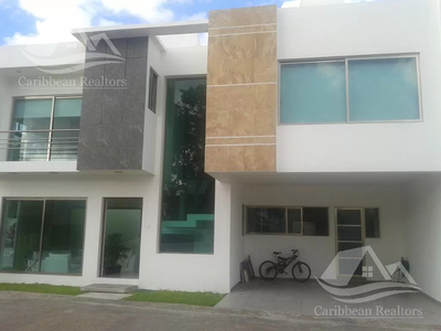 Casa En Venta En Av. Fonatur Cancun B-emm3991
