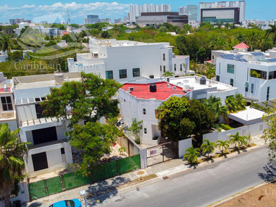 Casa En Venta En Cancun/sm 11 N-clm1792