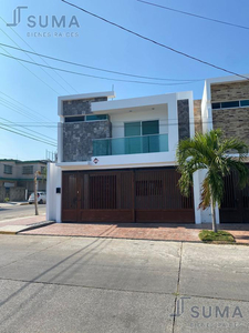 Casa En Venta Ubicada En Col. Monteverde, Madero Tamaulipas
