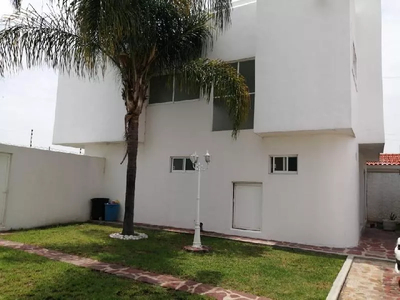 Casa Sola En Renta En Villas De Irapuato, Irapuato, Guanajuato