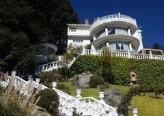 Preciosa Residencia en venta en Villa Alpina