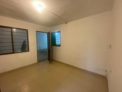 CASA PARA REMODELAR EN VENTA VALLE VERDE