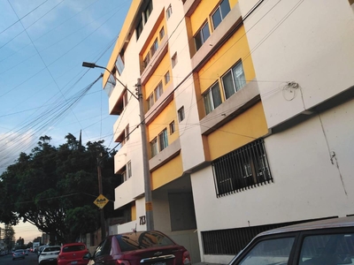 Doomos. Departamento Amueblado Moderno Equipado Incluye Servicios La Martinica Sur León Gto