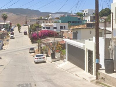 Casa De Recuperación Bancaria En Bugambilias, Lomas De Valle Verde, 22810 Ensenada, B.c., México -gnc2