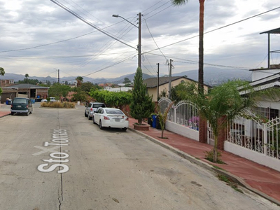 Casa En Remate Bancario - El Refugio, C.p. 21440, Tecate, Baja California - Jcbb1