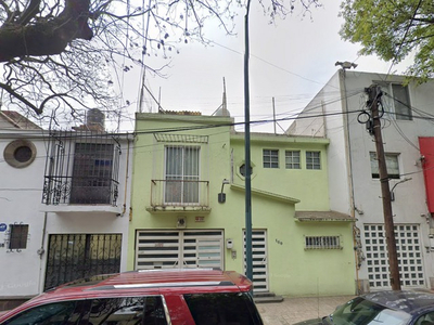 Remate De Hermosa Casa En Miguel Hidalgo, San Miguel Chapultepec Ii Sección