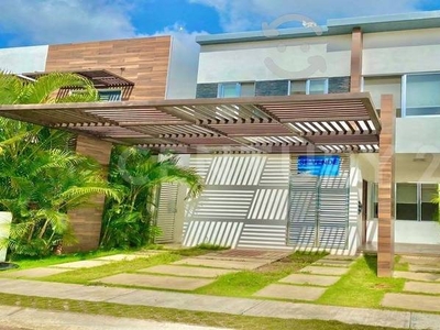 Casa en venta en Residencial Aqua, Cancún