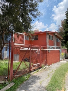 Casa en Venta en Viveros de la Loma