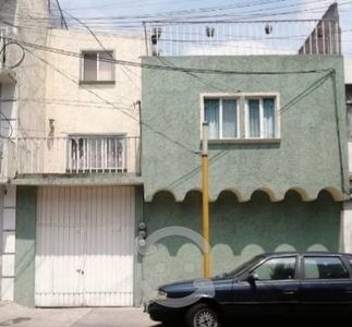 CASA EN VENTA GUSTAVO A. MADERO