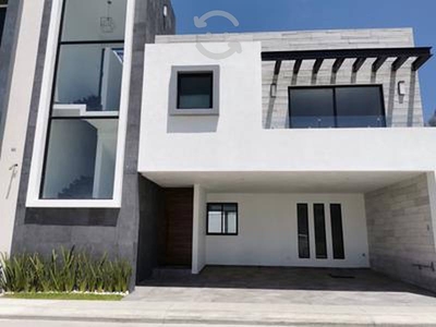 CASA EN VENTA NOBEL RESIDENCIAL ZONA UDLAP