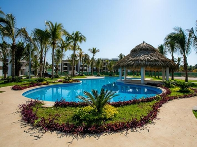 Departamento en Venta en Acapulco, Zona Diamante, Bonfil, Club de Playa, 4 Recámaras 2 baños Alberca