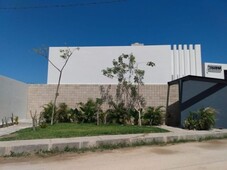 casa en preventa con paneles solares al norte de mérida.